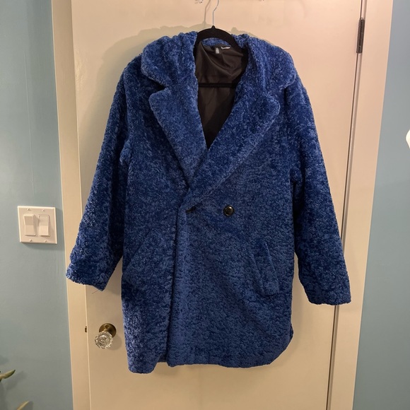 H&M Oversized Teddy Coat - Picture 1 of 3